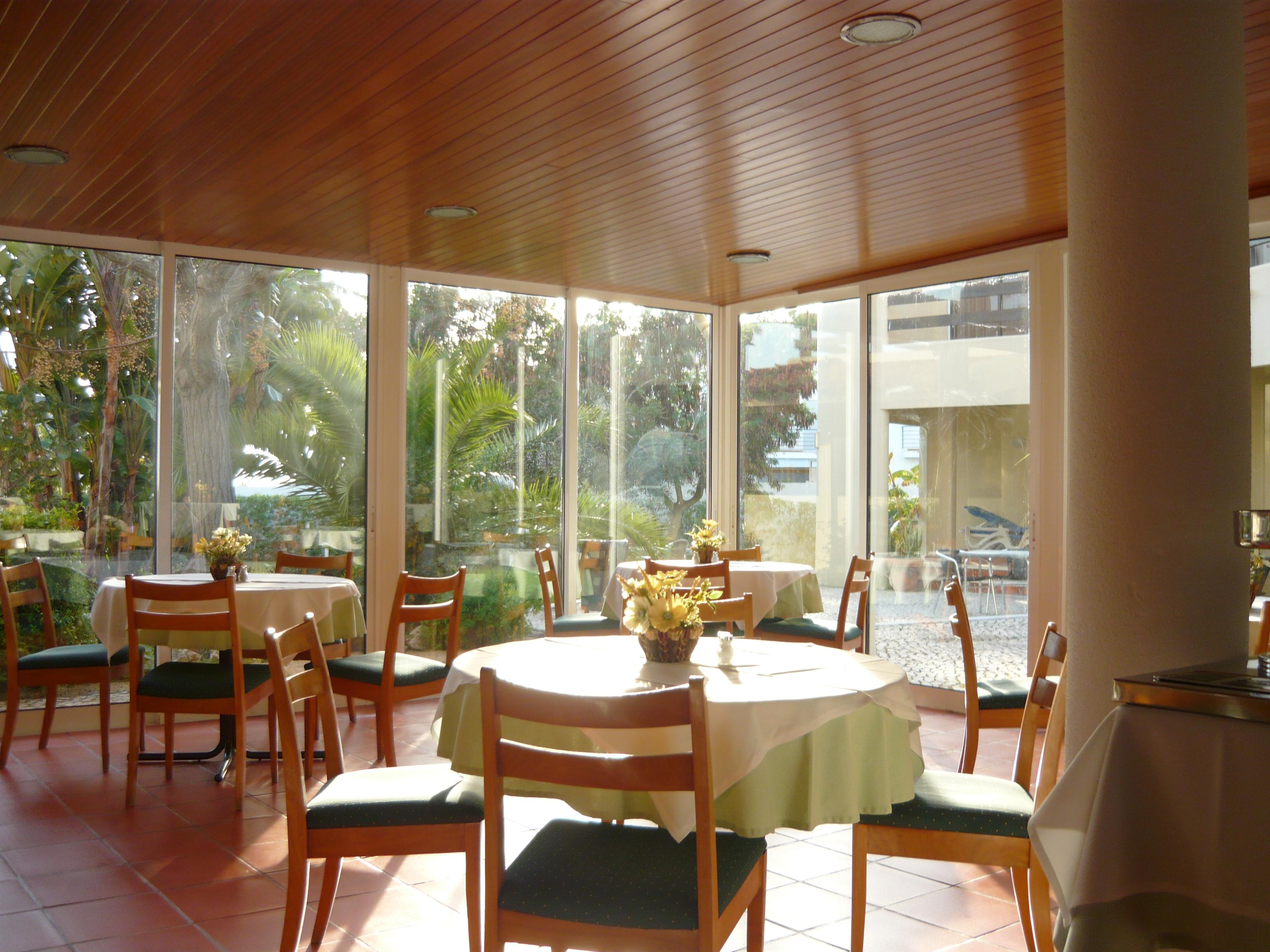 Praia Da Lota Resort - Beachfront Hotel มันตาโรตา ภายนอก รูปภาพ