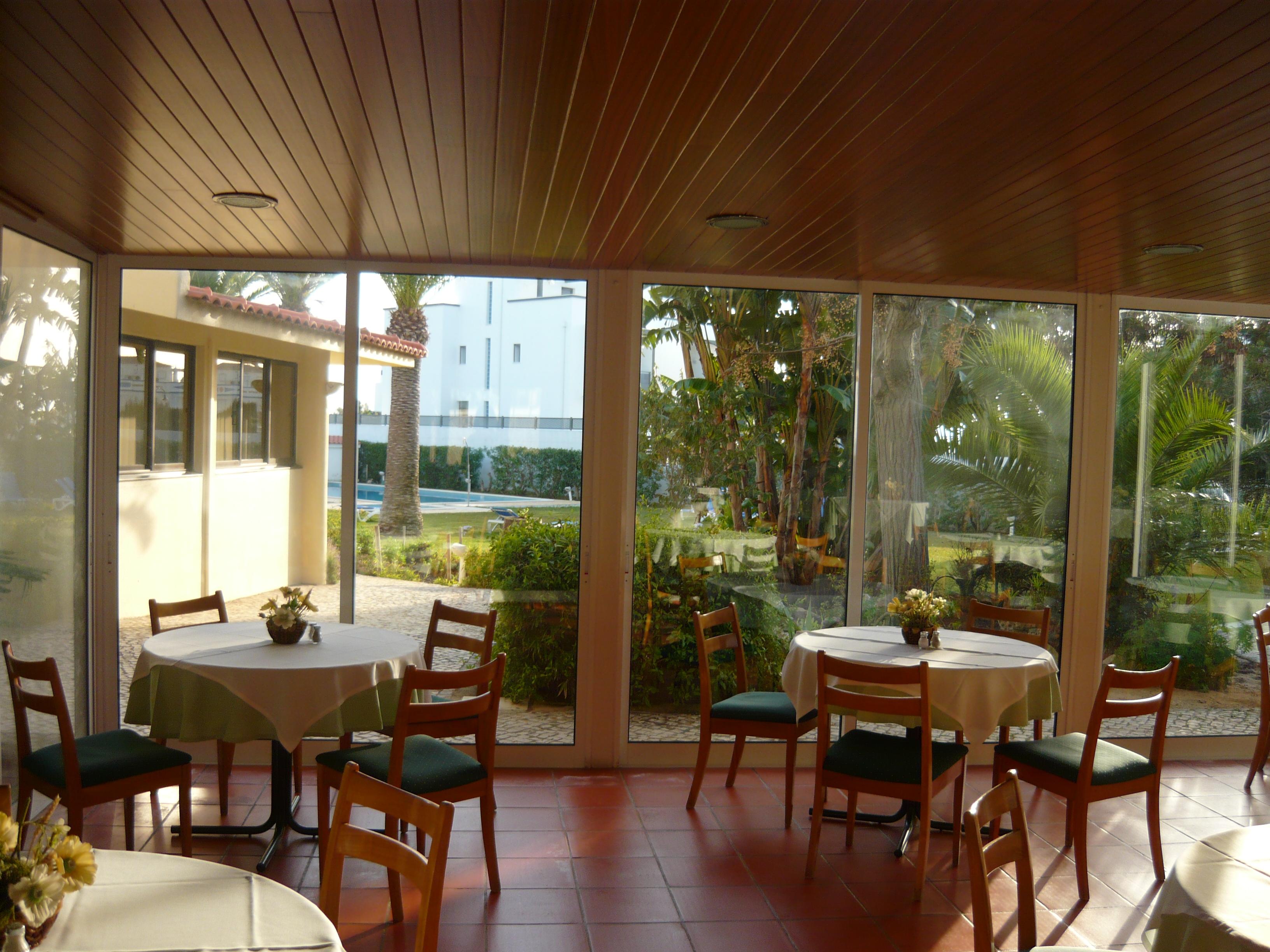 Praia Da Lota Resort - Beachfront Hotel มันตาโรตา ภายนอก รูปภาพ