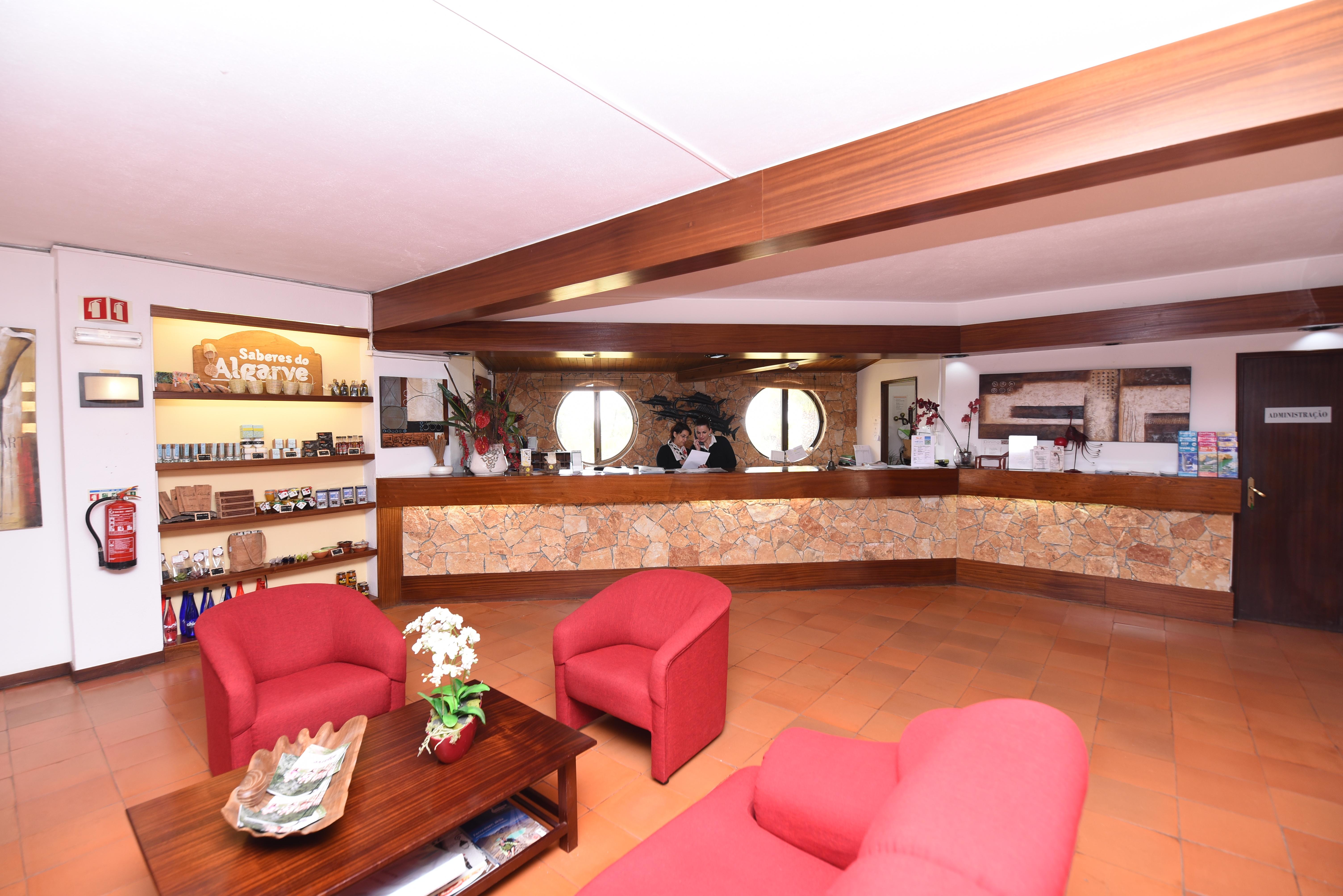 Praia Da Lota Resort - Beachfront Hotel มันตาโรตา ภายนอก รูปภาพ