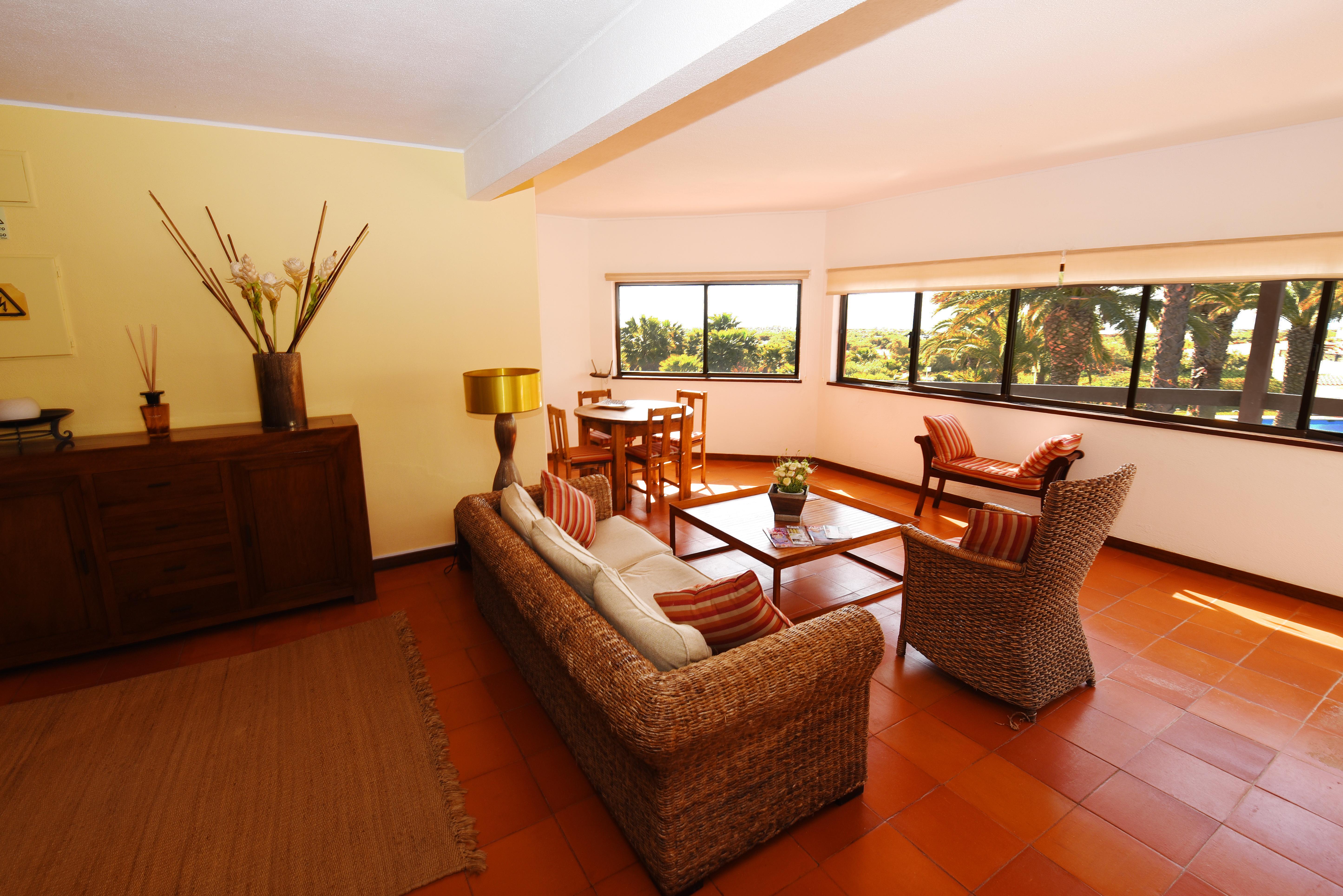 Praia Da Lota Resort - Beachfront Hotel มันตาโรตา ภายนอก รูปภาพ