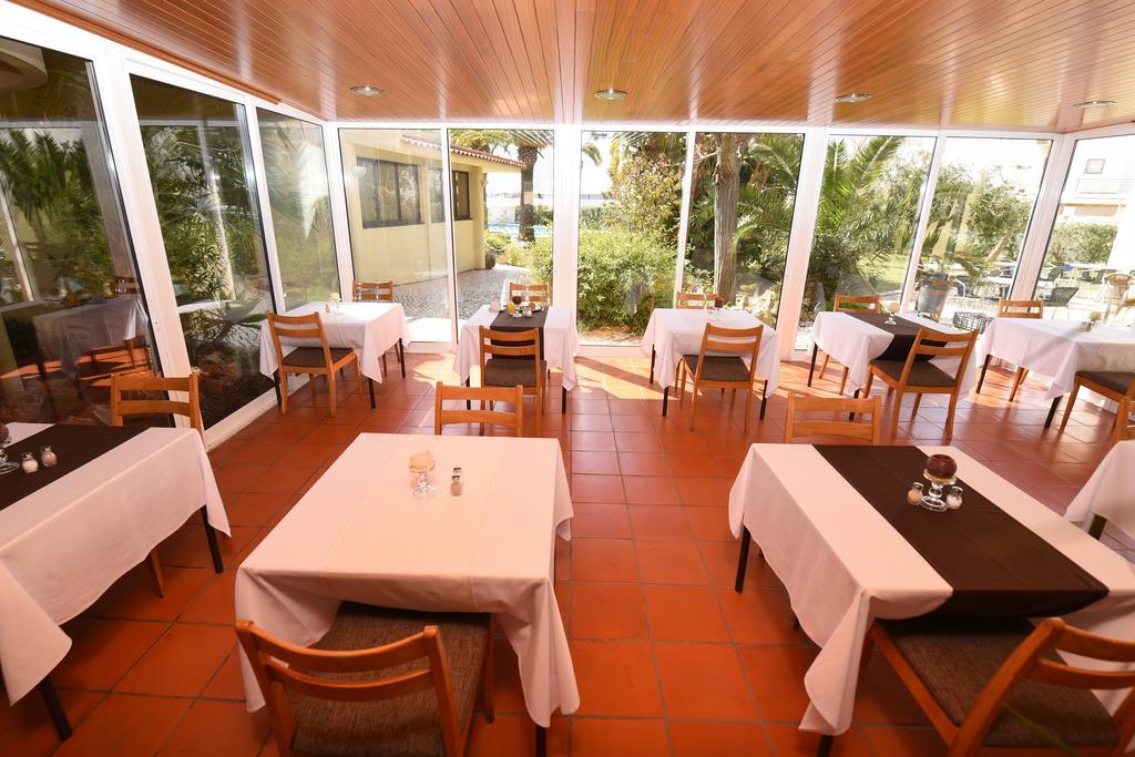 Praia Da Lota Resort - Beachfront Hotel มันตาโรตา ภายนอก รูปภาพ