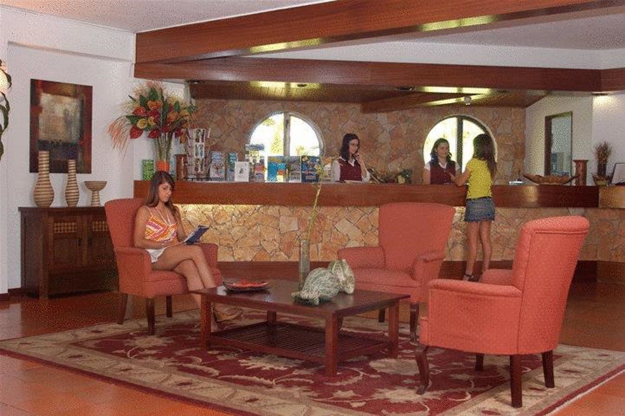 Praia Da Lota Resort - Beachfront Hotel มันตาโรตา ภายนอก รูปภาพ